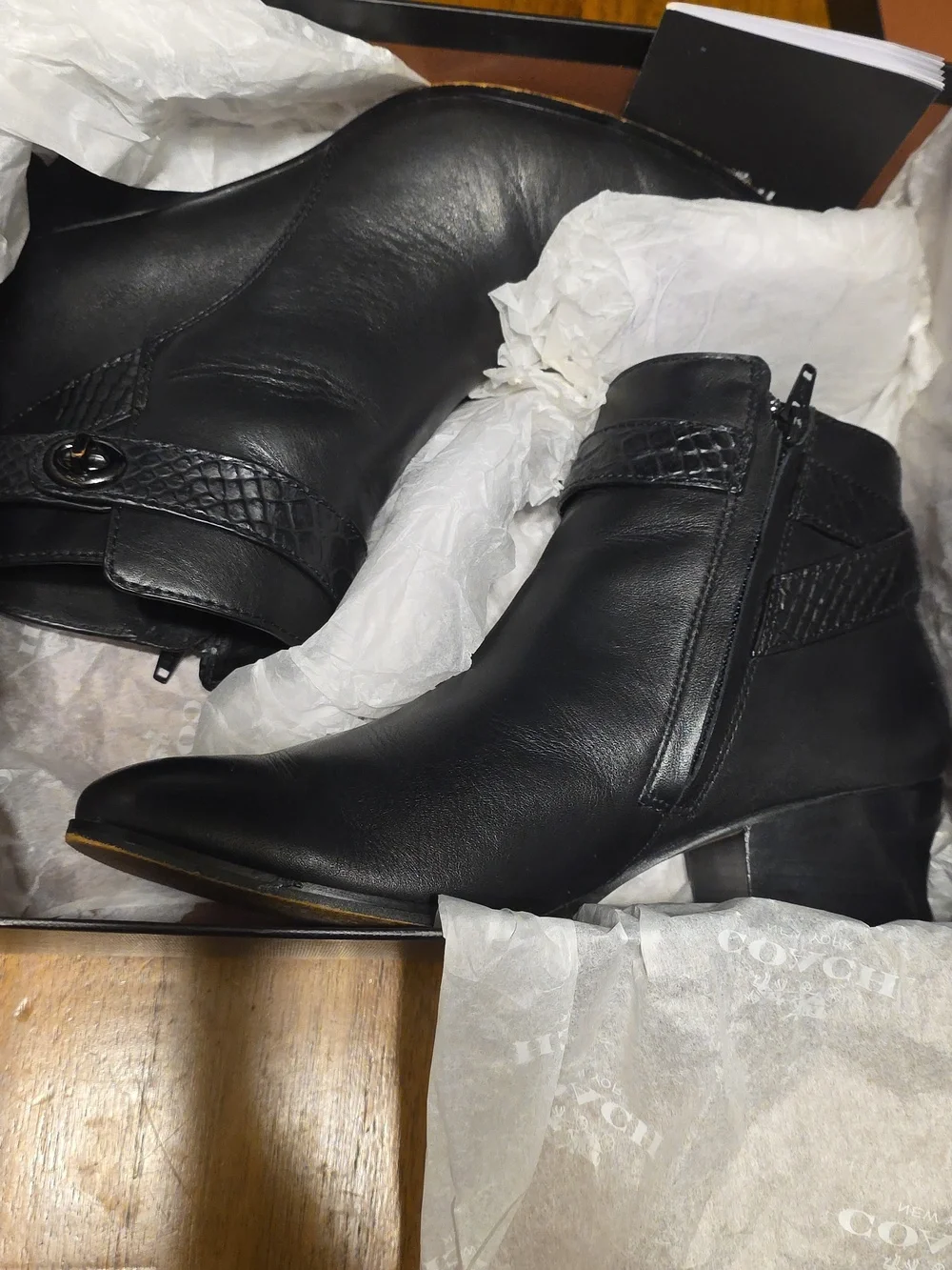 Coach Patricia leather ankle boots With Box And Book Style No. 34A00235-BBK - Picture 14 of 16